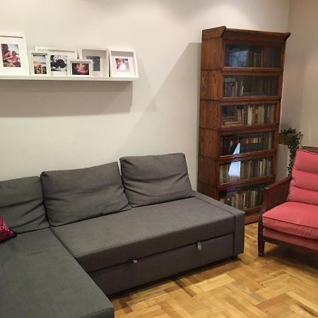 Piso Céntrico con Patio Appartamento Bilbao Esterno foto